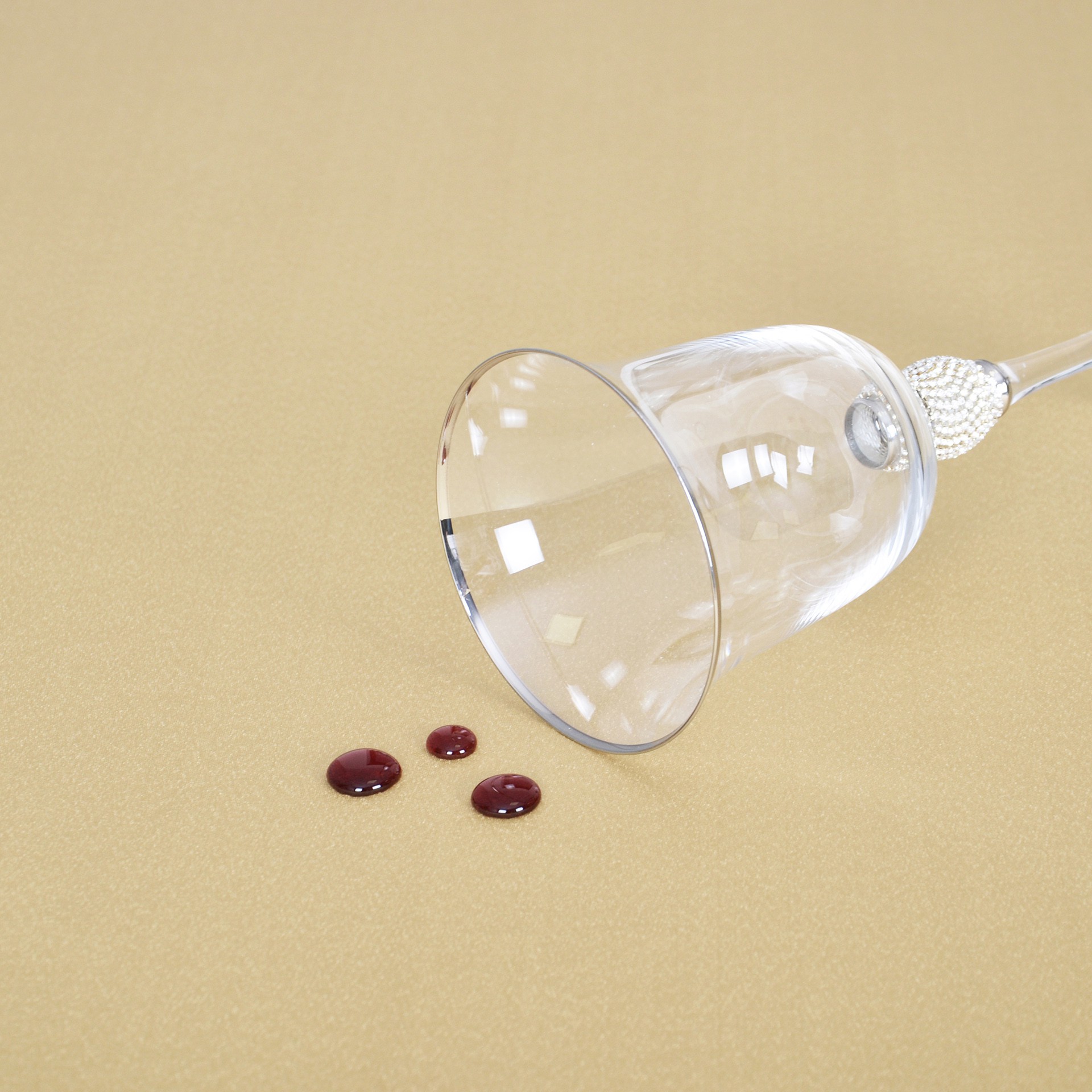 Pas Szafir – Złoty Pas Szafir – Złoty