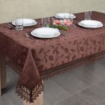 Obrus z Gipiurą 127 – Brązowy