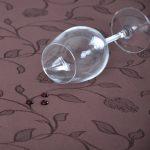 Obrus z Gipiurą 127 – Brązowy