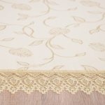 Obrus z Gipiurą 127 – Perłowy