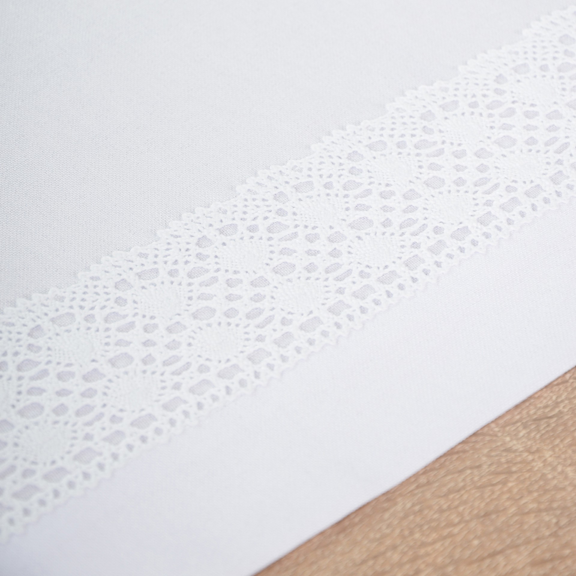 Bieżnik Sewilla – Biały Bieżnik Sewilla – Biały