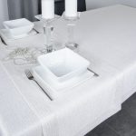 Obrus Werona – Biały ze złotą nitką