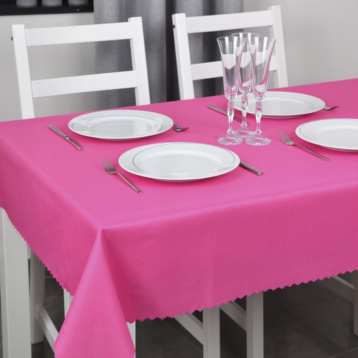 Obrus Deszczyk – Fuksja Obrus Deszczyk – Fuksja