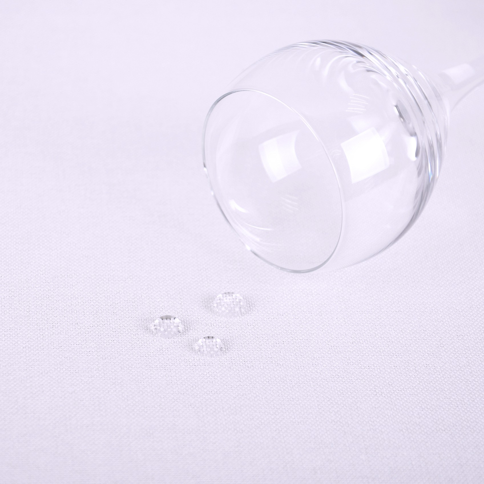 Bieżnik Malaga – Pudrowy Róż Bieżnik Malaga – Pudrowy Róż