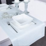 Bieżnik  Werona – Biały ze złotą nitką