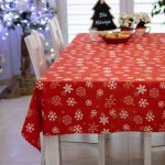 Obrus Świąteczny Śnieżynki – Czerwień Obrus Świąteczny Śnieżynki – Czerwień