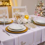 Bieżnik świąteczny Jodełka – Biel złoto