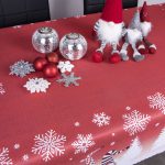 Obrus świąteczny Krasnal – Czerwony Obrus świąteczny Krasnal – Czerwony