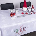Obrus świąteczny Krasnal – Czerwony