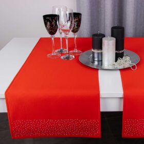 Bieżnik Brylant – Czerwony ze srebrnymi dżetami Bieżnik Brylant – Czerwony ze srebrnymi dżetami