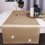 Bieżnik Brylant – Kakao ze złotymi dżetami Bieżnik Brylant – Kakao ze złotymi dżetami