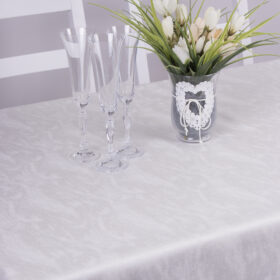 Obrus z gipiurą Chmurka – Ekri