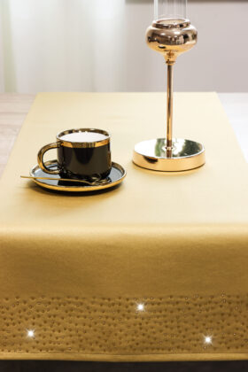 Podkładka Brylant – Złota + Złote dżety Podkładka Brylant – Złota + Złote dżety