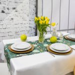 Bieżnik Wielkanocny 2022 – Ciemna zieleń