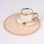 Podkładka Glamour 30 cm Koło – Beżowa + Złote dżety