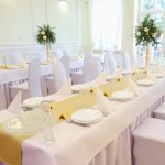 Obrus Konwalia – Biel