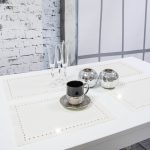 Podkładka Glamour 30×42 – Ekri + złote dżety