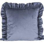 Poszewka welwetowa z falbanką – Czarna