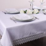 Obrus z Gipiurą Żakard – Biel 229