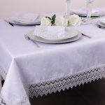 Obrus z Gipiurą Żakard – Biel 154