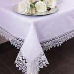 Obrus z Gipiurą Żakard – Biel 232