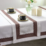 Bieżnik Sewilla-Beż brązowa koronka