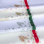 Obrus świąteczny biały-zieleń srebro