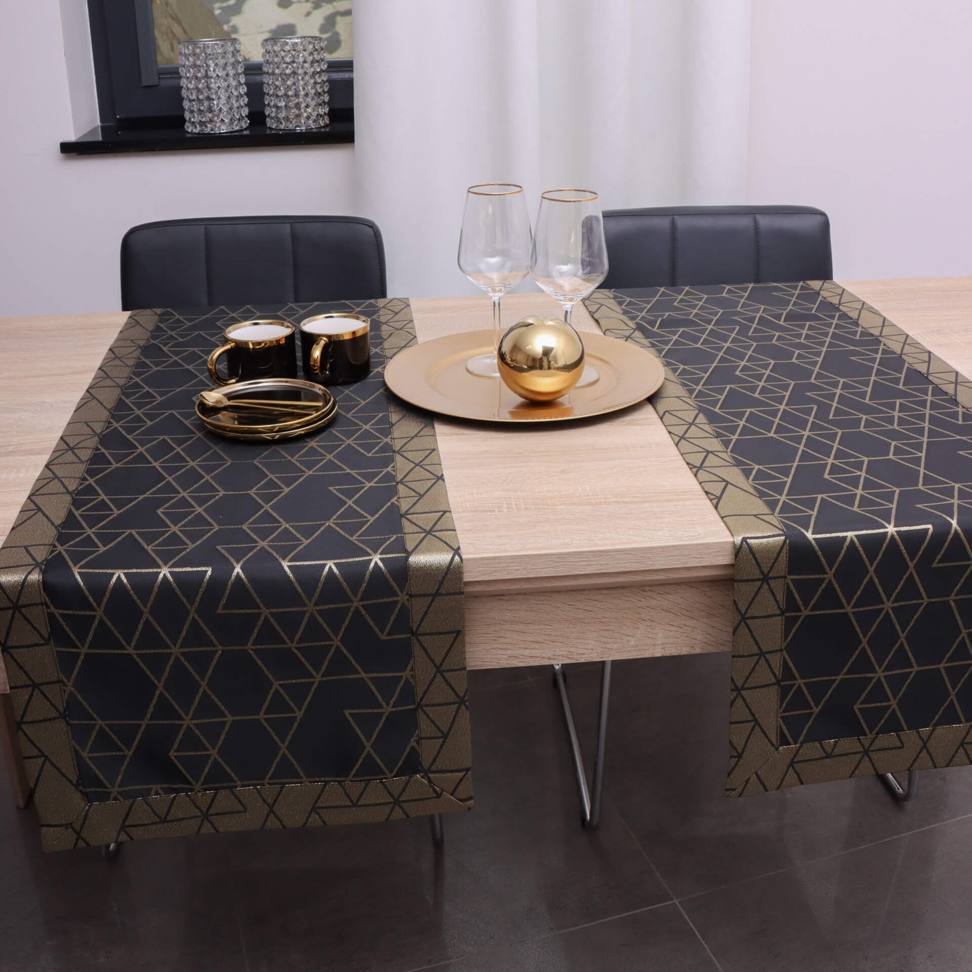 Bieżnik TOKYO – Czarno Złoty Bieżnik TOKYO – Czarno Złoty