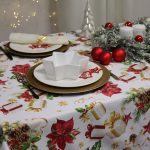 Obrus świąteczny – Prezenty Obrus świąteczny – Prezenty