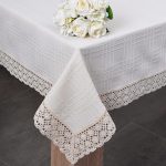 Bieżnik bawełniany z koronką- Naturalny