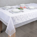 Obrus z Gipiurą 127 – Biały