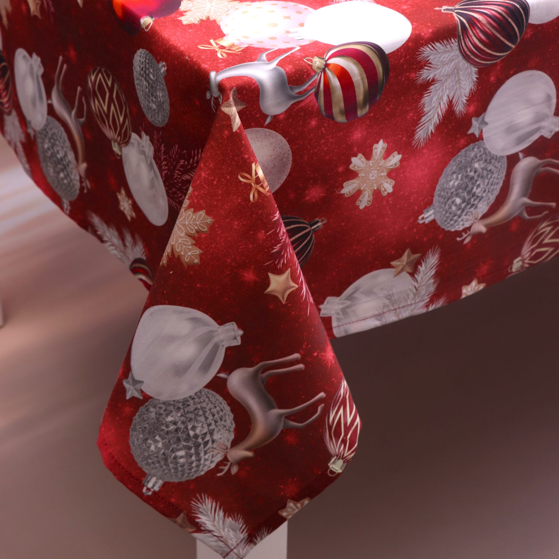 Obrus na Boże Narodzenie -LUX 1530 Obrus na Boże Narodzenie -LUX 1530