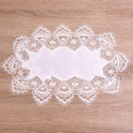 Serwetka do koszyczka wielkanocnego  z gipiurą 30×50