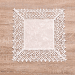 Serwetka 40×40 cm beżowa z gipiurą 11 cm